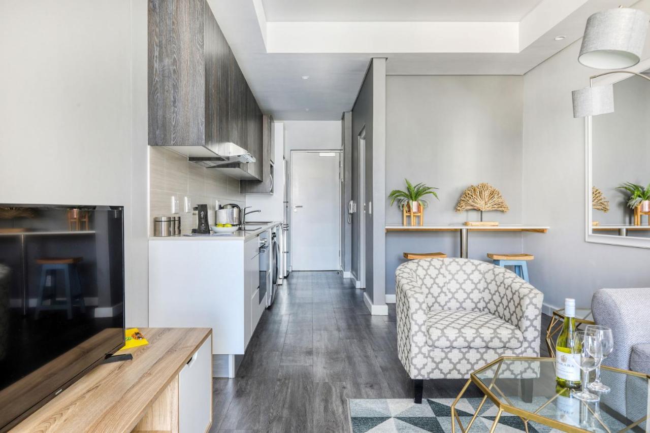 Backup-Power Mountain View Trendy Apartment Kapstadt Exterior foto
