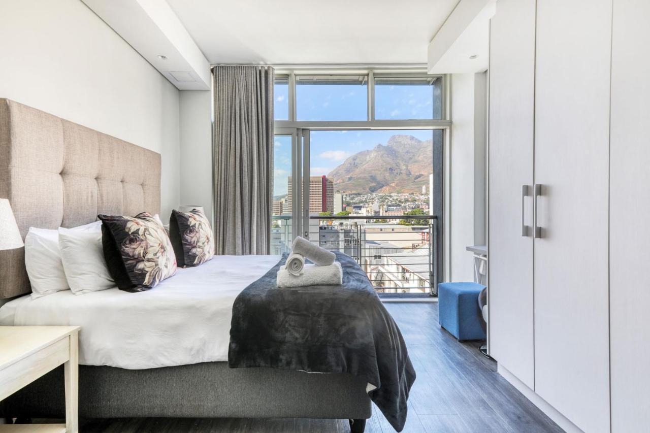 Backup-Power Mountain View Trendy Apartment Kapstadt Exterior foto