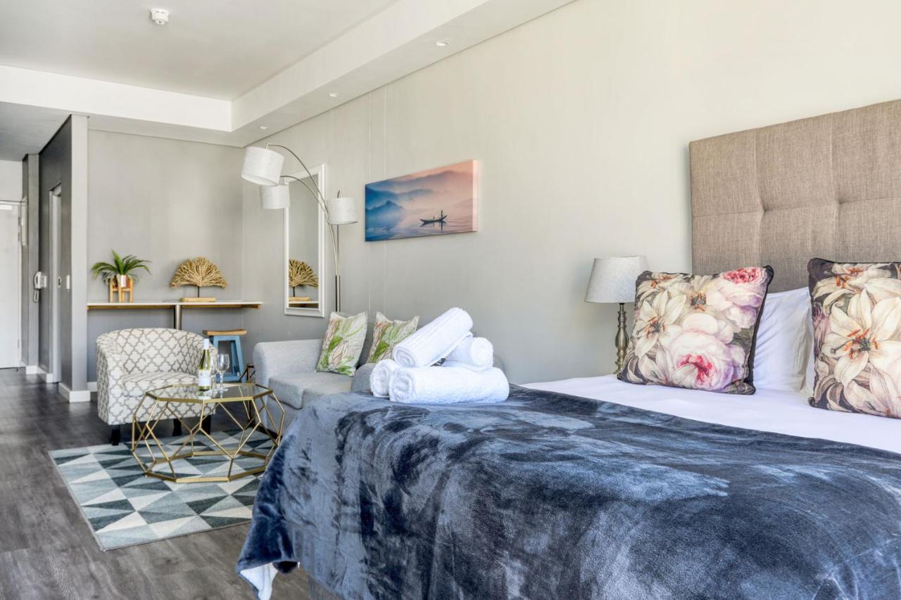 Backup-Power Mountain View Trendy Apartment Kapstadt Exterior foto